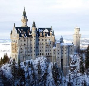 ノイシュバンシュタイン城の行き方・予約の方法まで【安くて簡単】